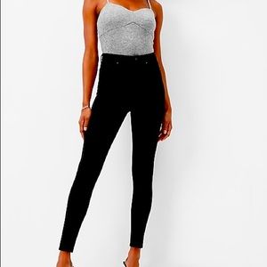 NWT Express Flexx fit jeans